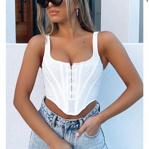 ✨SALE✨White Fox Bad Gal Bustier